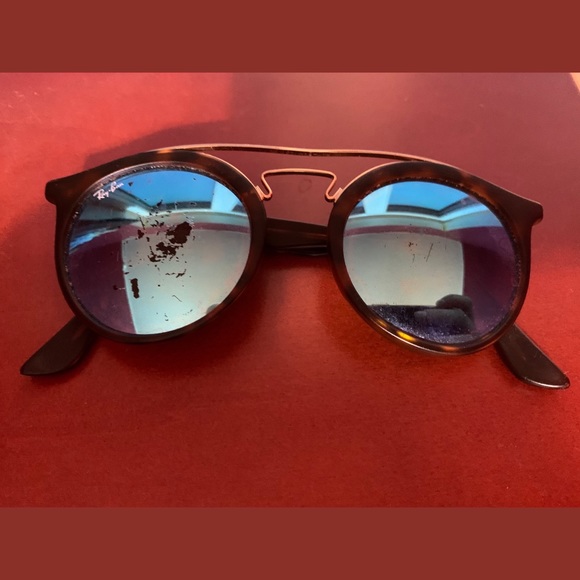 Ray-Ban Accessories - Loved Rayban Sunglasses